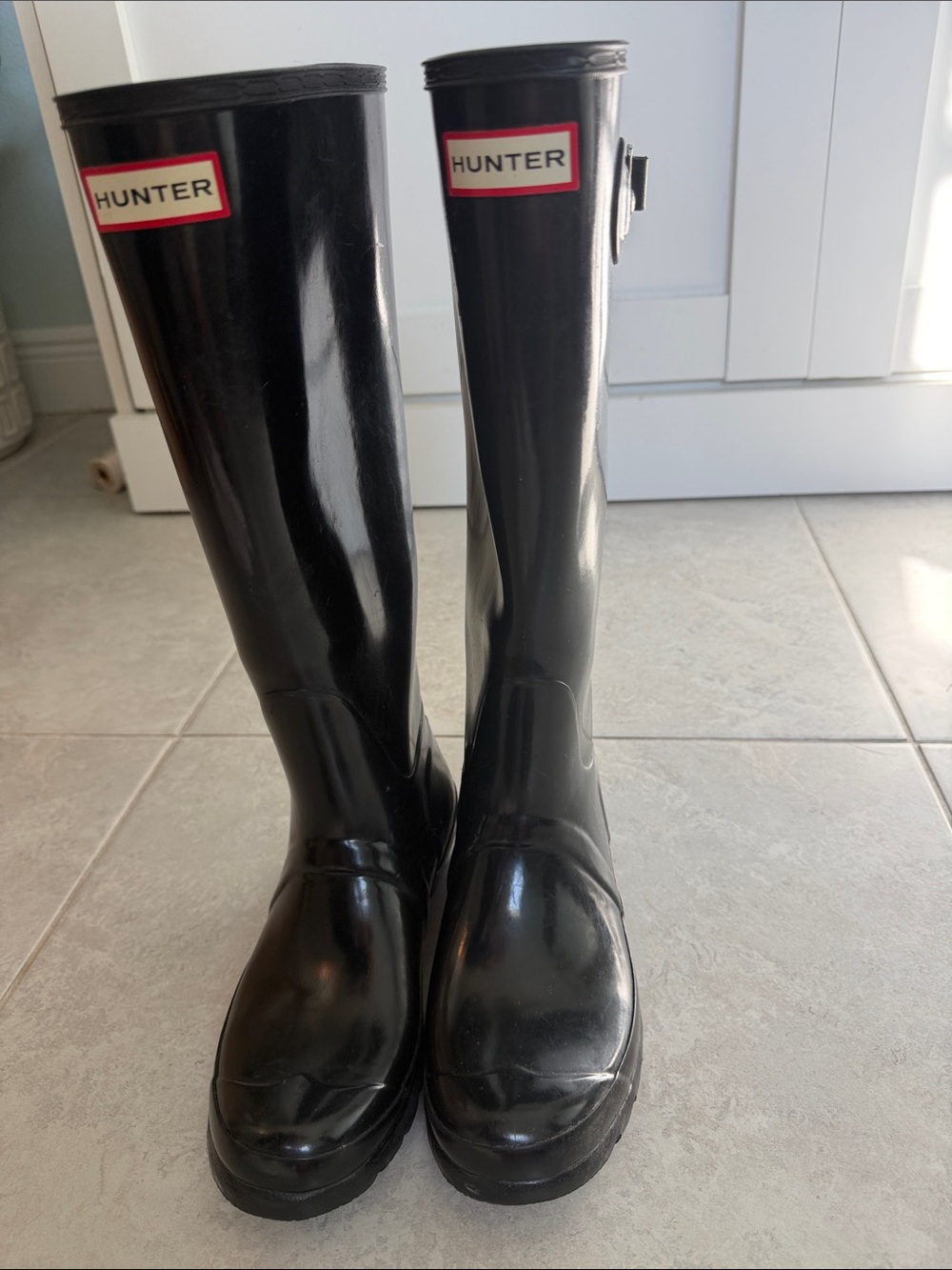 Hunter Black Gloss Tall Women's Rain Boots size 7